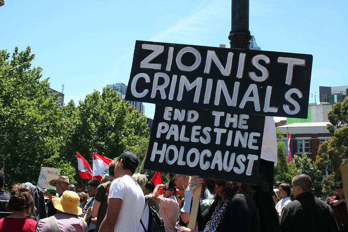 1200px-Melbourne_Gaza_protest_Zionist_Criminals,_End_the_Palestine_Holocaust